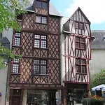 Le Renard D'hotes