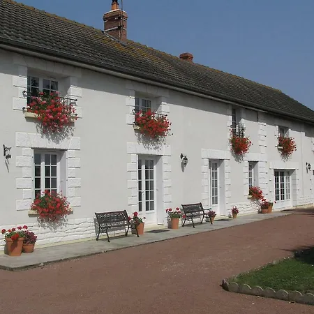 Le Renard D'hotes Bed & Breakfast 3*